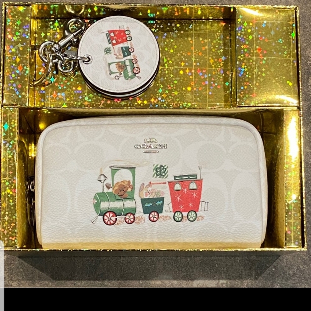 Coach Boxed Small Boxy Cosmetic Case & Mirror Bag.  Style C1751